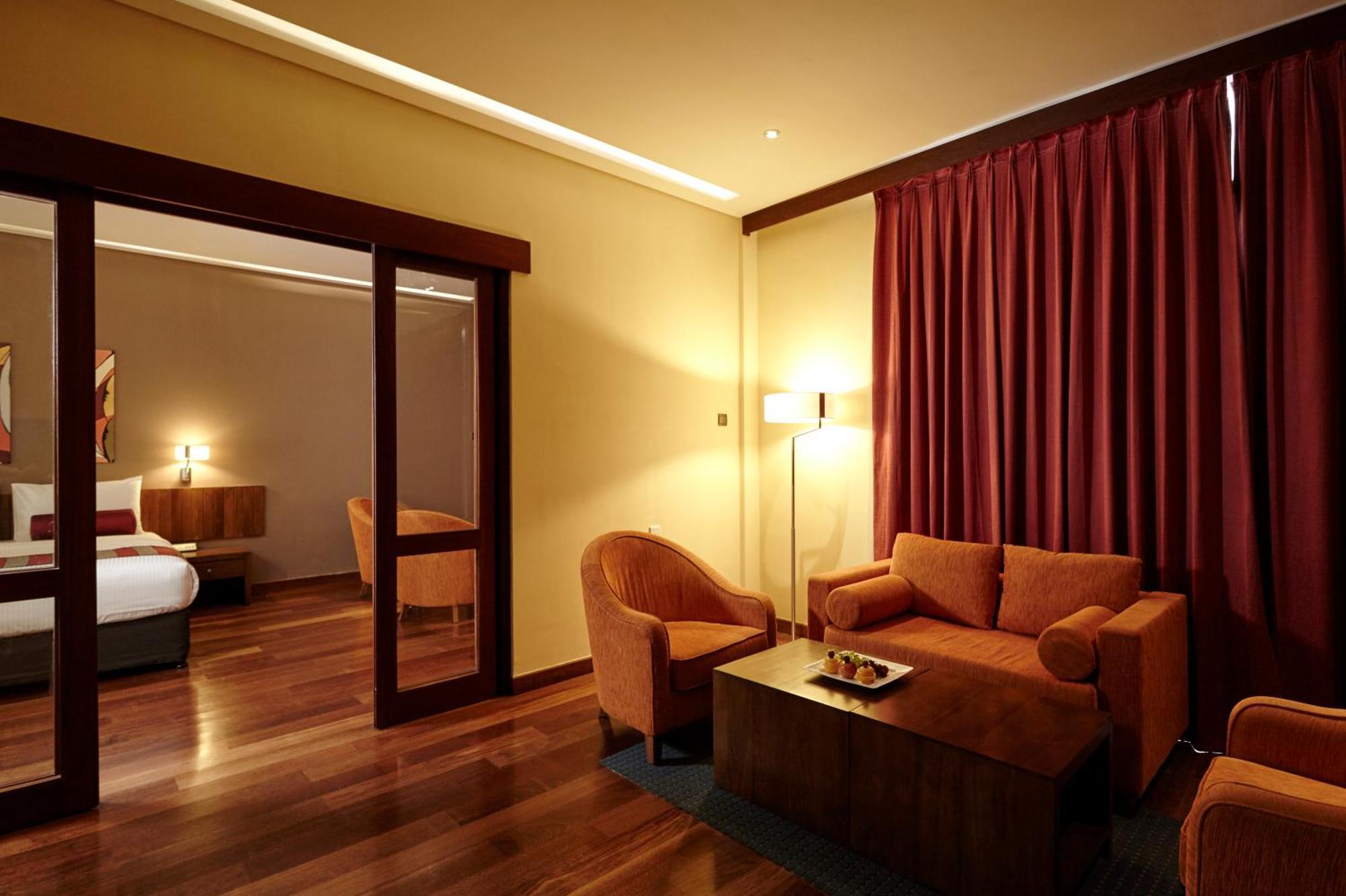 Turyaa Kalutara Hotel Bagian luar foto