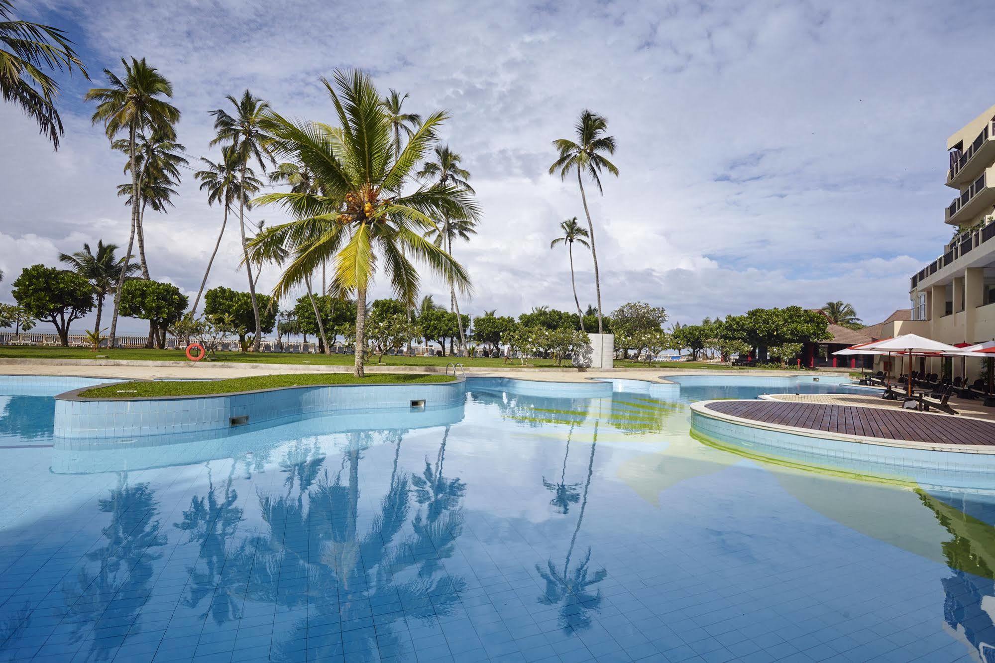 Turyaa Kalutara Hotel Bagian luar foto